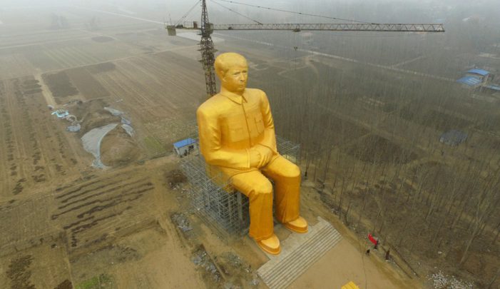 Trump Declares National Emergency: Builds Giant Gold Statue Of Himself